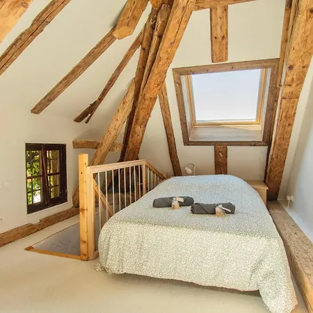 La Demeure Et Son Mazot - Pierres, Charme Et Experience Unique Ferienhaus